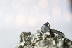 Oxidized Silver Labradorite Ring | Labradorite feldspar ring