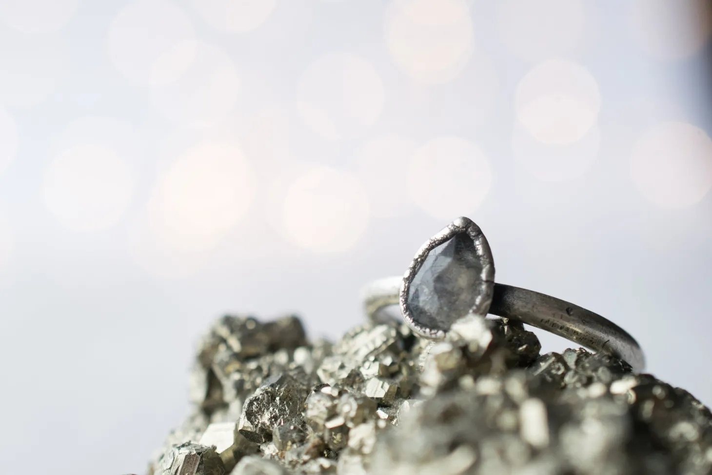 Oxidized Silver Labradorite Ring | Labradorite feldspar ring