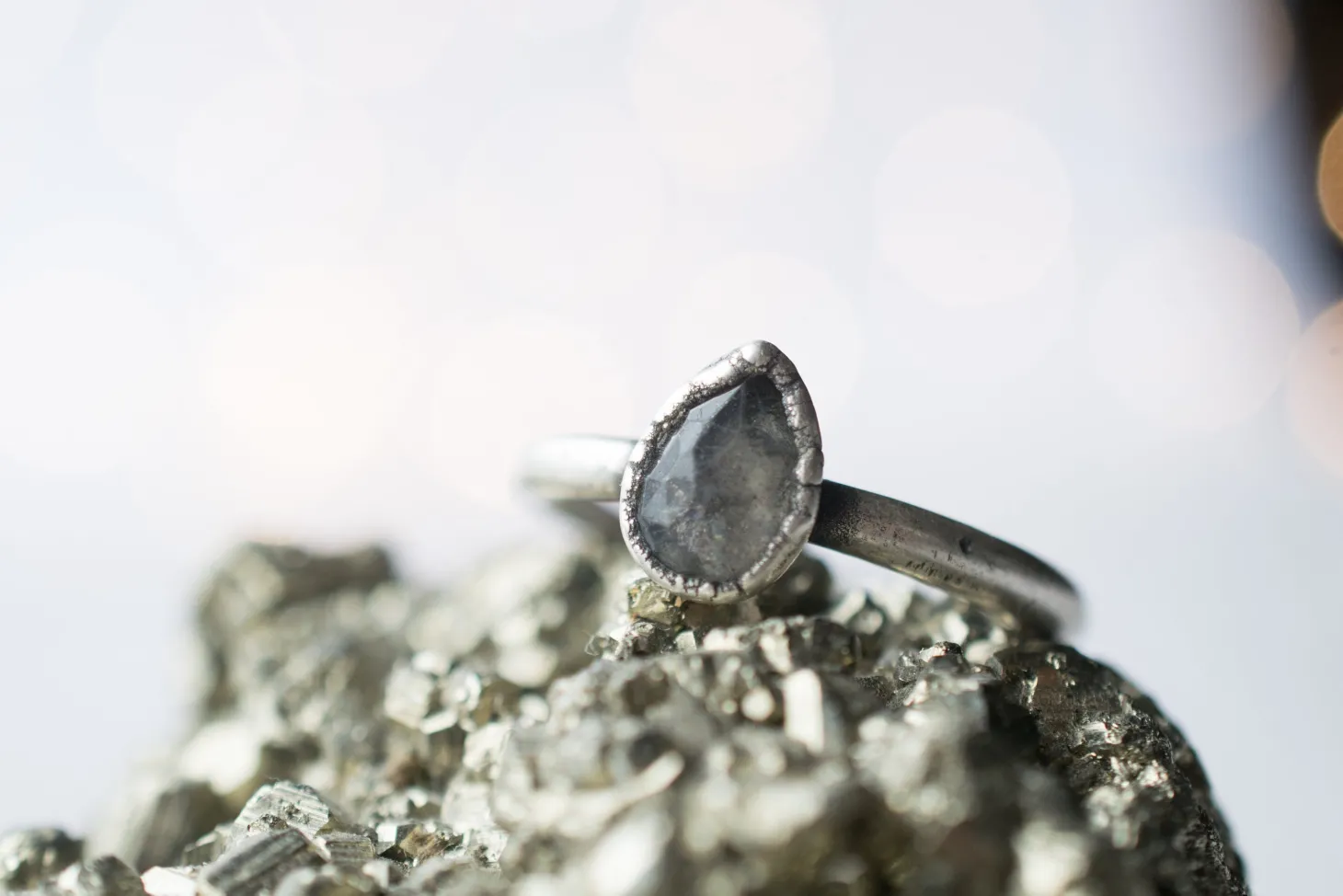 Oxidized Silver Labradorite Ring | Labradorite feldspar ring