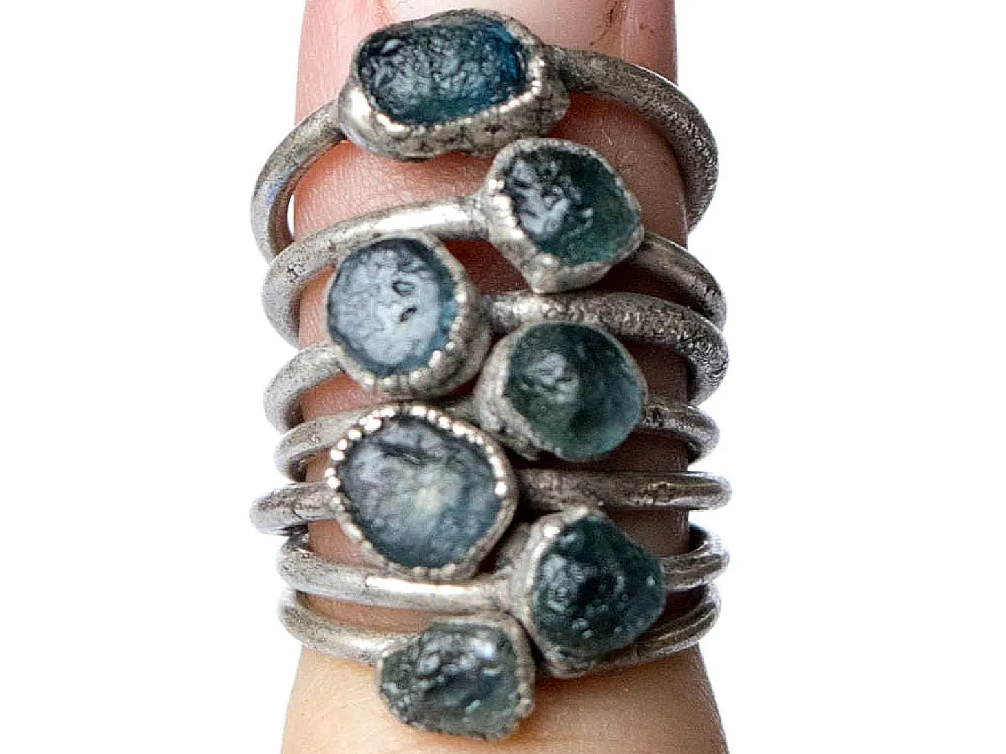RAW sapphire ring | Blue sapphire ring