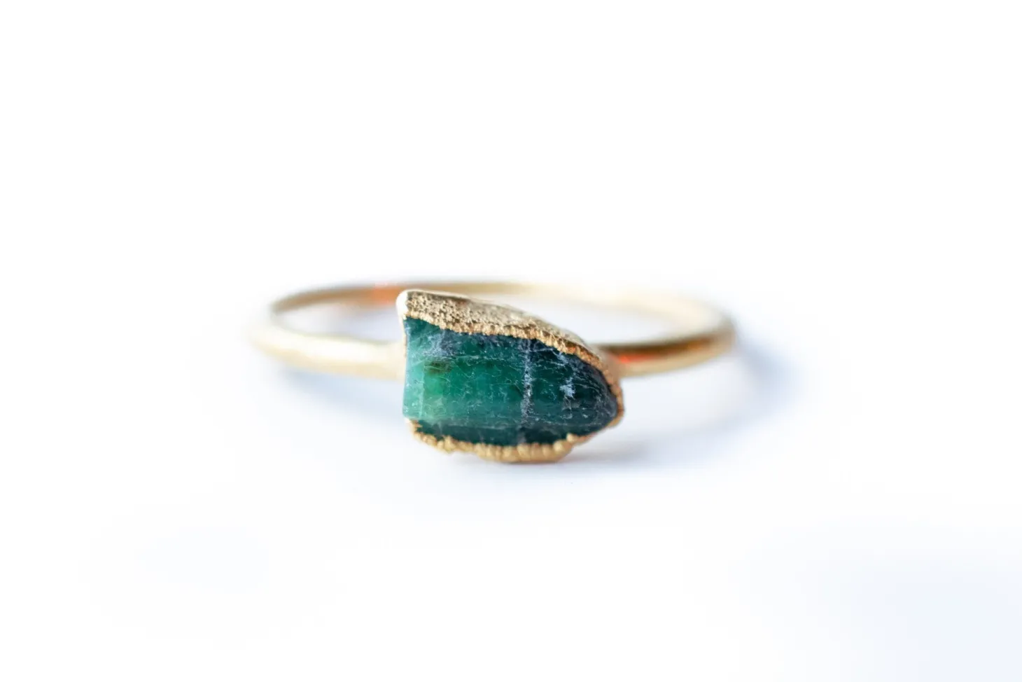 SALE Gold Emerald ring | Rough emerald ring