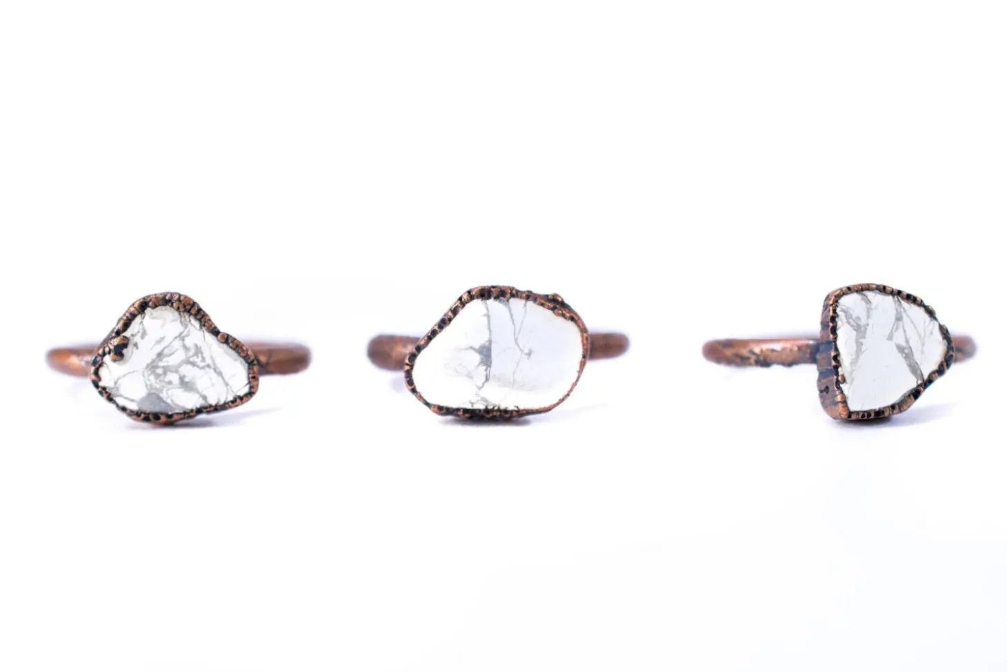 SALE Raw howlite ring | Natural howlite