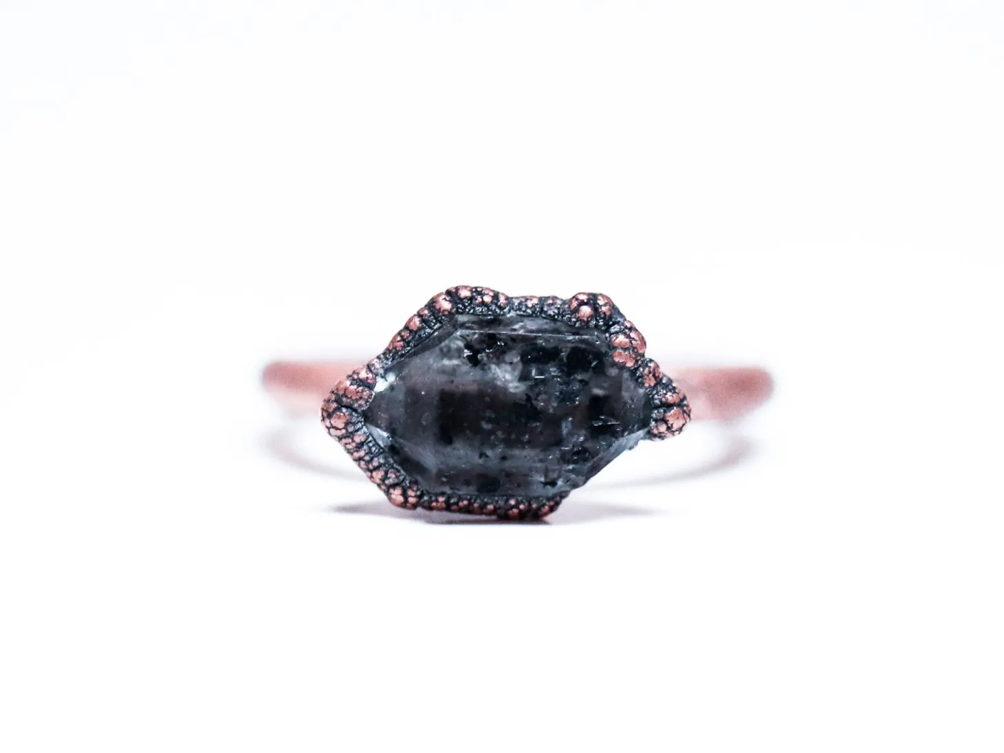 Tibetan crystal ring | Raw anthraxolite crystal ring